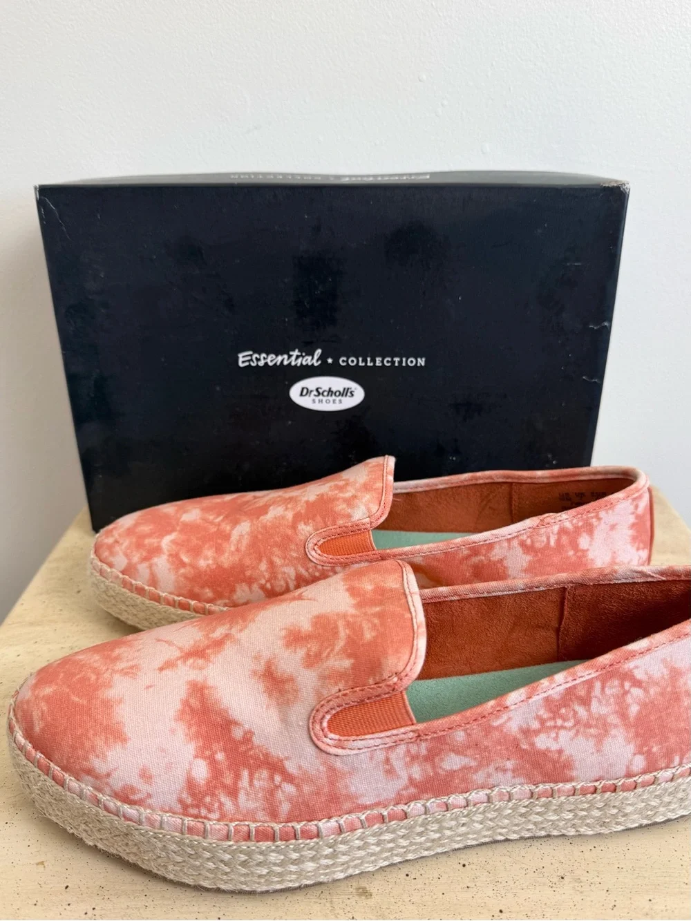 NIB Dr. Scholl's Coral Tie-Dye Platform Espadrilles 10M